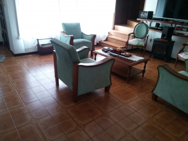 CHALET 5 AMBIENTES