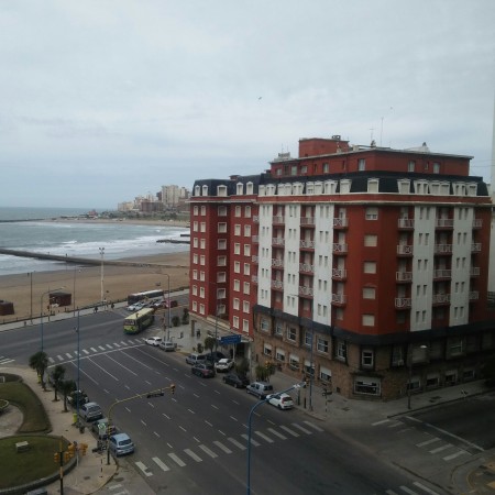 3 AMBIENTES CON VISTA AL MAR