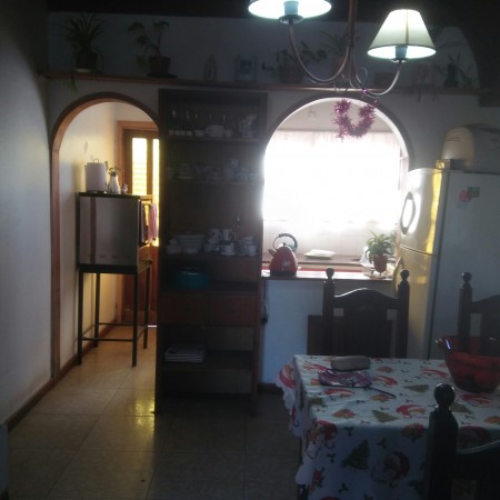 CASA 3 AMBIENTES CON GARAGE Y PATIO. MAS PH 2 AMBIENTES 